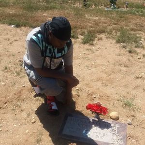 Meet your Posher, Deedee